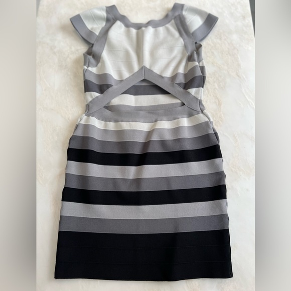 Guess Body-con Dress Gray - Picture 3 of 3